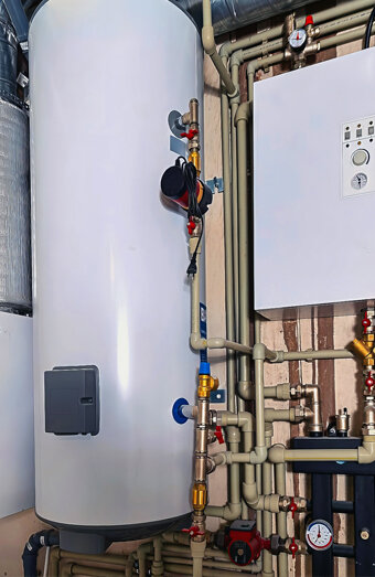 https://trigghotwater.com.au/uploads/2025/06/hot-water-installs-34383.jpg